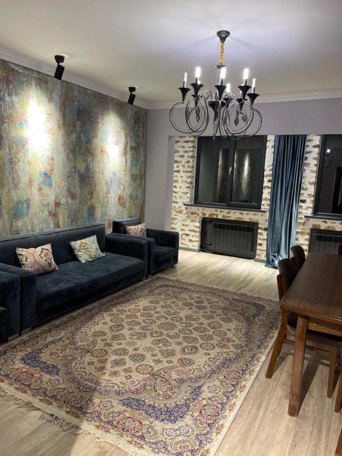 Apartment Tashkent 3 Bedrooms Ngoại thất bức ảnh